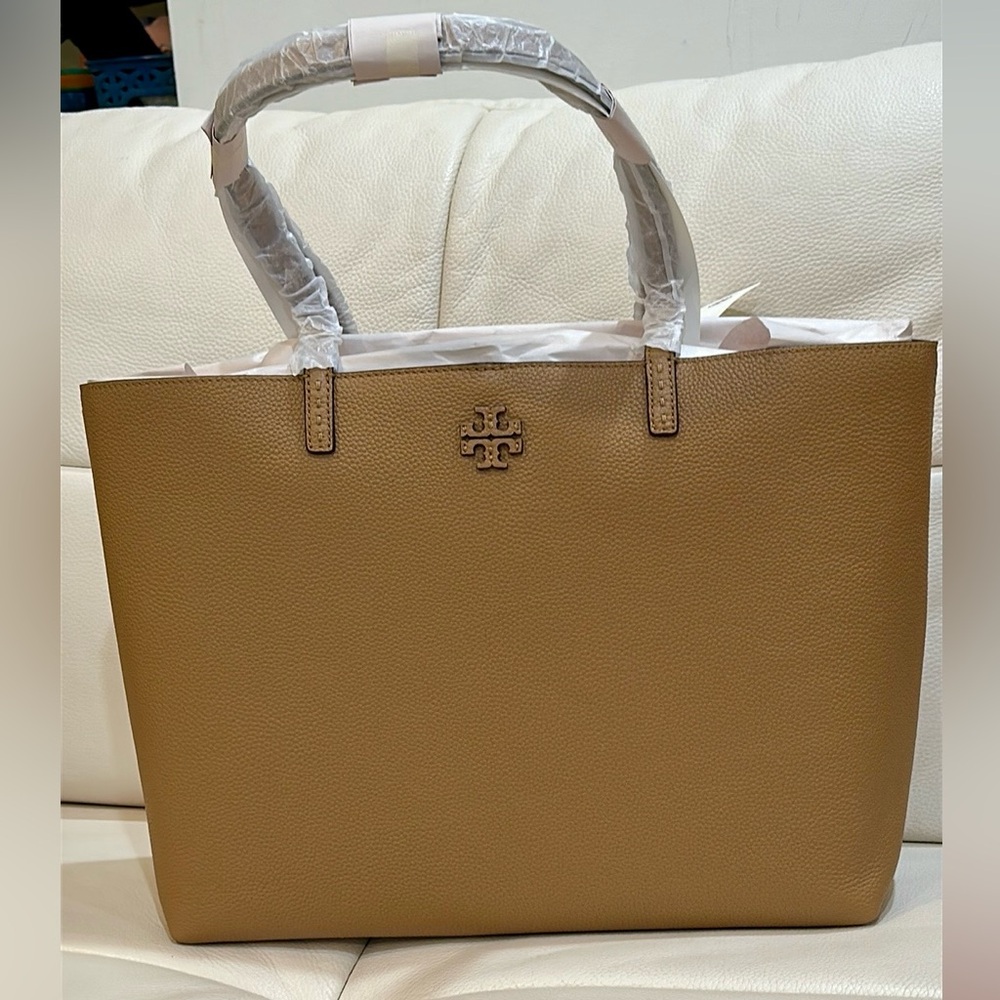 NWT Tory Burch McGraw Leather Tote in Tiramisu Brown Color with Dust Bag - Picture 4 of 15